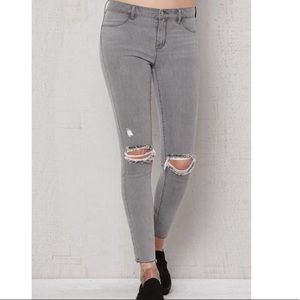 Pacsun gray distressed ankle jegging, Size 25